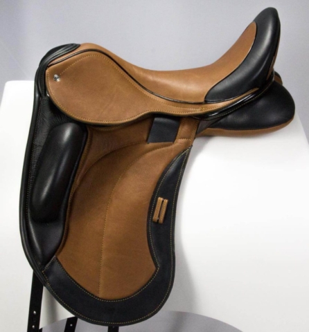 Everest mono caramel black vienna - Custom Saddlery, Dressage Saddles | Drakesaddlesavvy.com